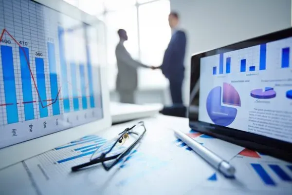 لماذا تحصل على دكتوراه في إدارة الأعمال؟